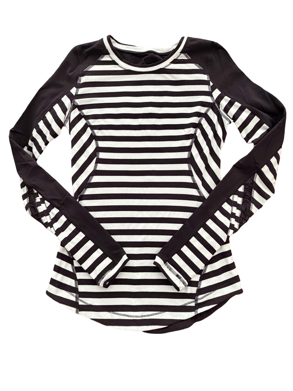 Lululemon Run: Reflect Long sleeve top Size 6